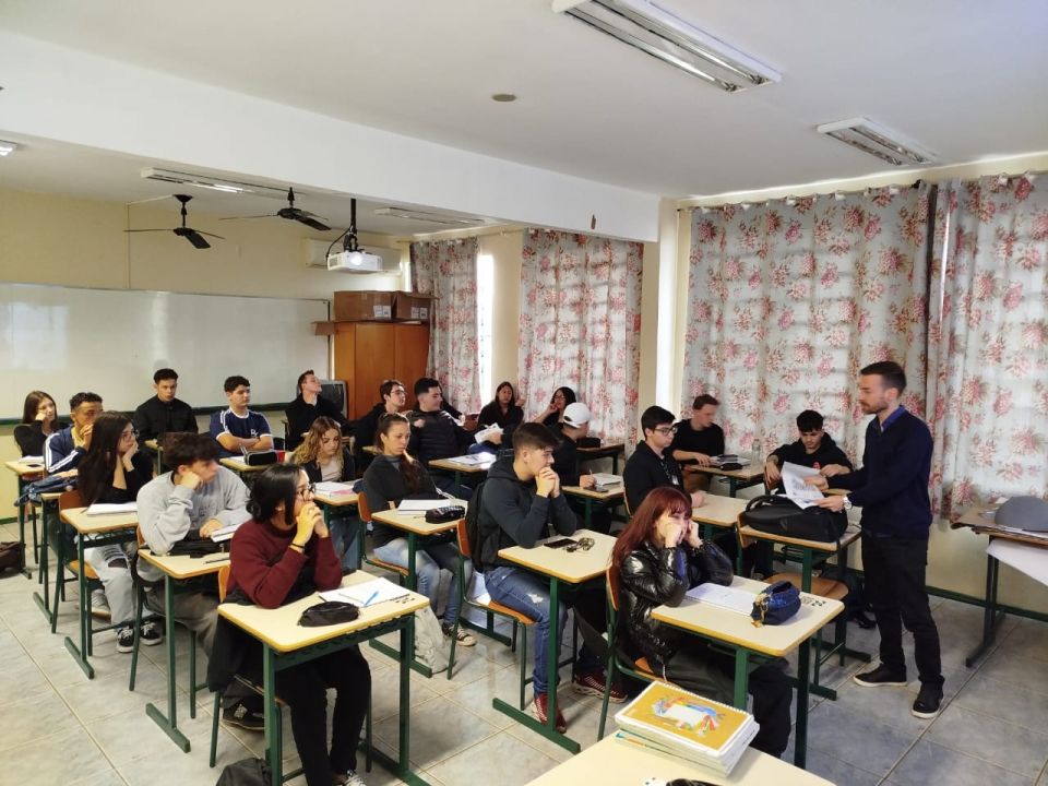 Gustavo Dam - Treinamentos e Palestras de Estratgia e Inovao - 
