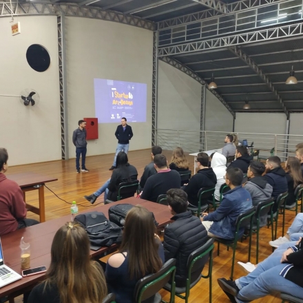 Gustavo Dam - Treinamentos e Palestras de Estratgia e Inovao - Treinamento de inovao em Xanxer