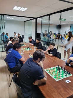 Gustavo Dam - Treinamentos e Palestras de Estratgia e Inovao - Primeiro torneio de xadrez amador de Xanxer