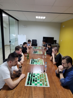 Gustavo Dam - Treinamentos e Palestras de Estratgia e Inovao - Primeiro torneio de xadrez amador de Xanxer