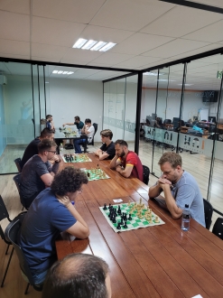 Gustavo Dam - Treinamentos e Palestras de Estratgia e Inovao - Segundo torneio amador de xadrez de Xanxer
